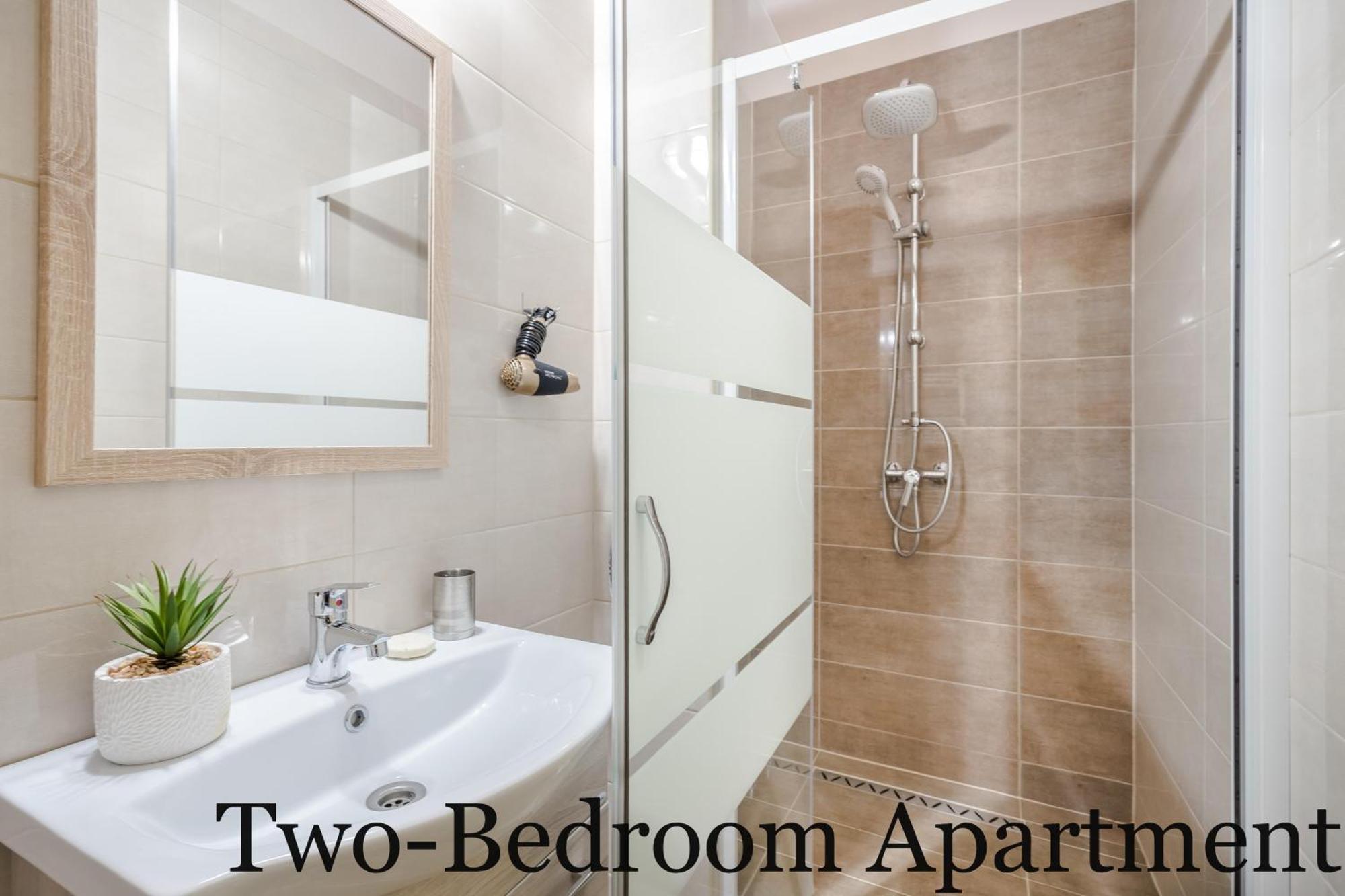 Bpr Luminous Design Apartments บูดาเปสต์ ภายนอก รูปภาพ